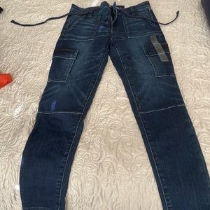 American eagle jeans skinny dark blue cargo design with pockets